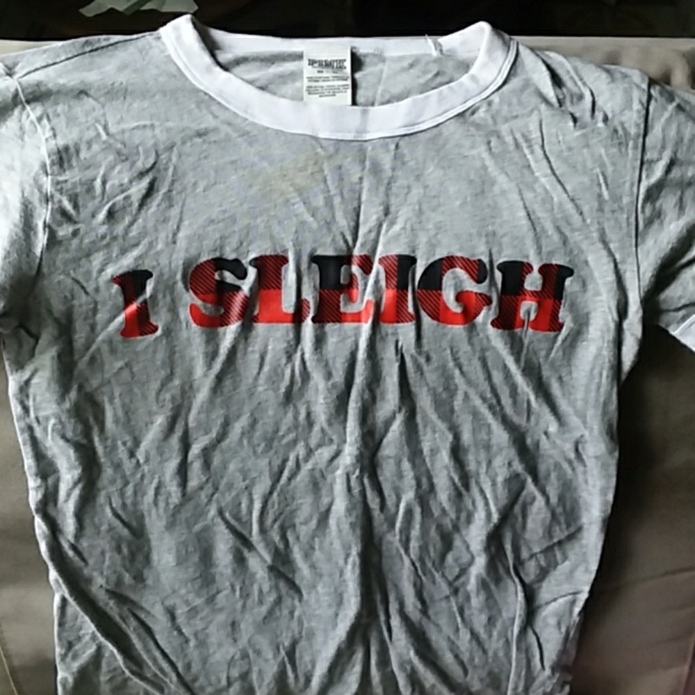 Victoria secret pink tee shirt